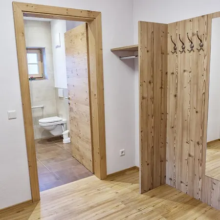 Farm stay Klampfererhof