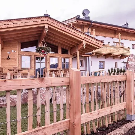 Farm stay Klampfererhof