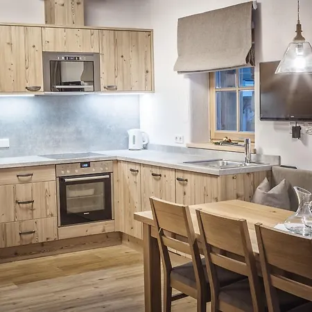 Klampfererhof Farm stay *
