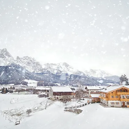 Farm stay Klampfererhof
